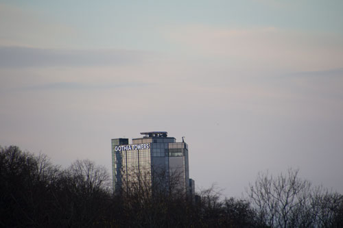 Närbild på det nya hotelltornet. Foto: Per Hallén 2014