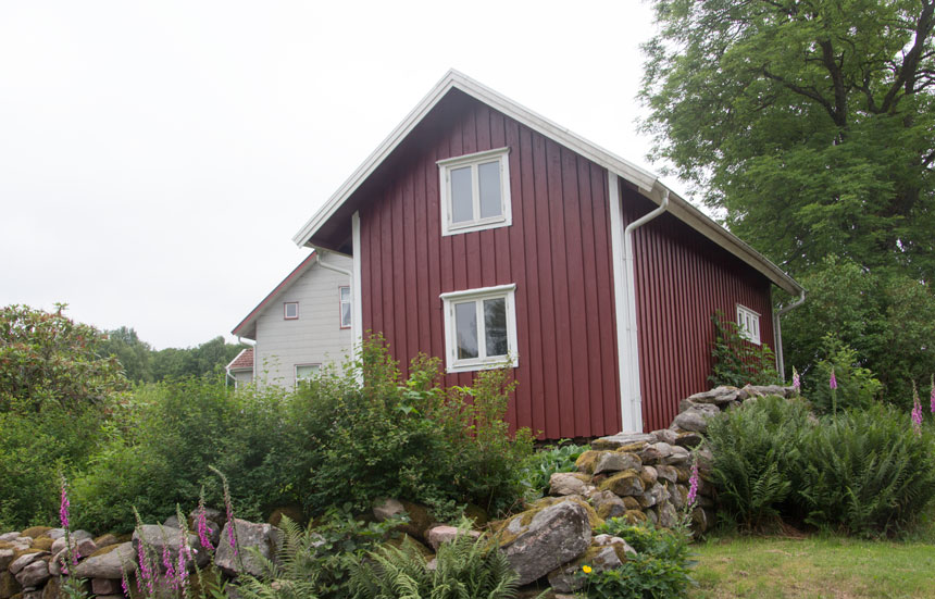 Den gamla huvudbyggnaden på Hultet Nedergården. Foto: Per Hallén 2016.